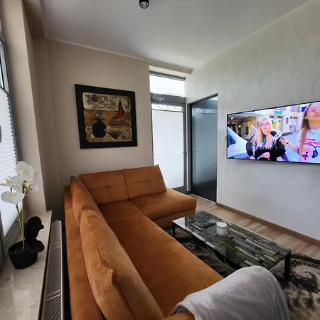 Nika Przy Plazy Appartement *