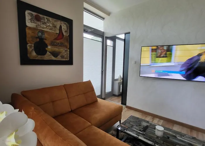 Nika Przy Plazy Apartment *